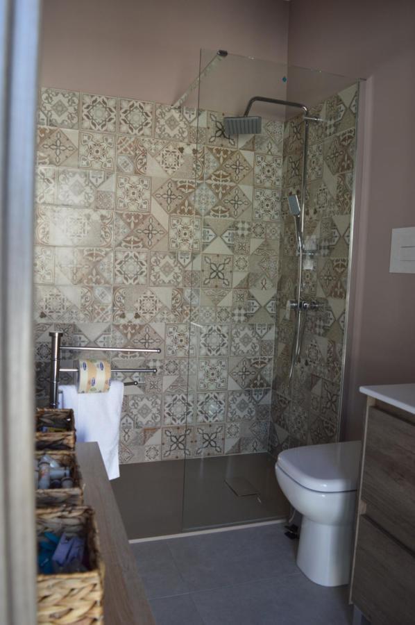 Emerella Luxury Suites Siderno Beach Exterior foto